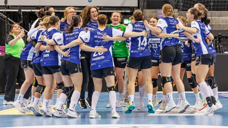 Jubel bei der HSG Blomberg-Lippe über den Sieg; Drittplatzierte, Bronzemedaille, 15.03.2026, Stuttgart (Deutschland), Handball Frauen, Final4 2026, Spiel um Platz 3, Thüringer HC - HSG Blomberg-Lippe