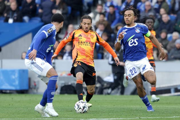 LUCA KOLEOSHO, Paris F.C., GUELA DOUE, Strasburgo, Ligue 1, 2025-26, Racing Strasbourg vs Paris F.C. 0-0, 15-03-2026, Contrasto, Action LIGUE 1 2025-26 RACING STRASBURGO-PARIS FC 0-0