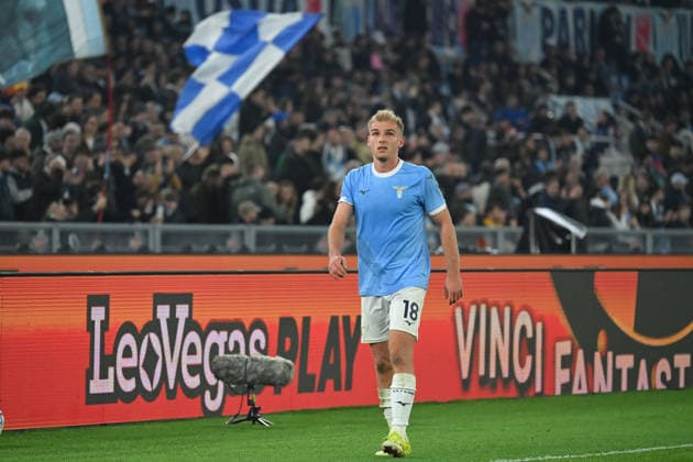 Gustav Isaksen of SS Lazio during the serie A Enilive match between SS Lazio v AC Milan at olimpico stadium in Rome, March 14th, 2026 Mattia Vian  Copyright: xMattiaxVian IPAxSportx xipa-agency.netx xx IPA_72957660 IPA_Agency_IPA72957660