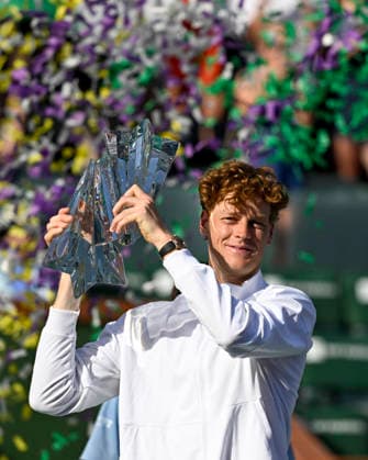 Tennis 2026: BNP Paribas Open MAR 15 March 15, 2026 Jannik Sinner of Italy hoists the championship trophy after defeating Daniil Medvedev during their Men s Singles Finals match at the BNP Paribas Open held at the Indian Wells Tennis Garden in Indian Wells, California. Mandatory Photo Credit : Charles Baus CSM (Credit Image: Â Charles Baus Cal Media) Indian Wells Ca United States of America EDITORIAL USE ONLY Copyright: xx ZUMA-20260315_zma_c04_088.jpg CharlesxBausx csmphotothree481217