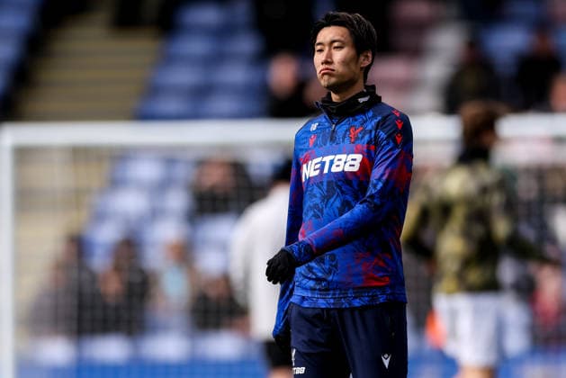 LONDON, ENGLAND - MARCH 15: Daichi Kamada of Crystal Palace warms up prior to the Premier League match between Crystal Palace and Leeds United at Selhurst Park on March 15, 2026 in London, England.  Copyright: xRenexNijhuis MBxMediax
