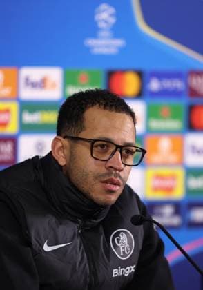 LONDON, ENGLAND, MARCH 16: Liam Rosenior Manager of Chelsea talks to the press during the Chelsea FC press conference, PK, Pressekonferenz on MD-1 ahead of the match between Chelsea FC and Paris Saint-Germain FC in the UEFA Champions League, Round of 16, 2nd Leg match at Stamford Bridge Stadium in London, England, on March 16. (Photo by Daniel Weir)  Copyright: xDanielxWeir SportsxPressxPhotox Sportspressphoto_SPR111809