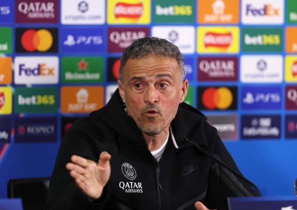 . - Paris Saint-Germain FC press conference, PK, Pressekonferenz and Training Session, MD-1, UEFA Champions League, Round Of 16, 2nd Leg, Chelsea FC v Paris Saint-Germain FC, Stamford Bridge Stadium, London, UK - 16th March 2026. Daniel Weir Crystal Pix Luis Enrique Manager of Paris Saint-Germain speaking to the media during the press conference for Paris Saint-Germain FC on MD-1 ahead of the UEFA Champions League match in the Round of 16 2nd Leg match between Chelsea FC v Paris Saint-Germain FC at Stamford Bridge Stadium, London, UK. - Paris Saint-Germain FC Press Conference and Training Session, MD-1, UEFA Champions League, Round Of 16, 2nd Leg, Chelsea FC v Paris Saint-Germain FC, Stamford Bridge Stadium, London, UK - 16th March 2026. Daniel Weir Crystal Pix London Stamford Bridge Stadium UK Copyright: xDanielxWeirx CP_PSG_Press Conference_Training_160326_DW35