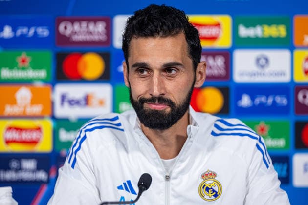 Football - UEFA Champions League - Round of 16 - 2nd Leg - Manchester City FC v Real Madrid CF - MD-1 MANCHESTER, ENGLAND - Monday, March 16, 2026: Real Madrid s head coach Ã?lvaro Arbeloa during a press conference, PK, Pressekonferenz at the City of Manchester Stadium ahead of the UEFA Champions League Round of 16 2nd Leg match between Manchester City FC and Real Madrid CF. (Photo by David Rawcliffe Propaganda) MANCHESTER City of Manchester Stadium GREATER MANCHESTER ENGLAND  Copyright: xDavidxRawcliffex P2026-03-16-Man_City_Madrid_MD-1-29