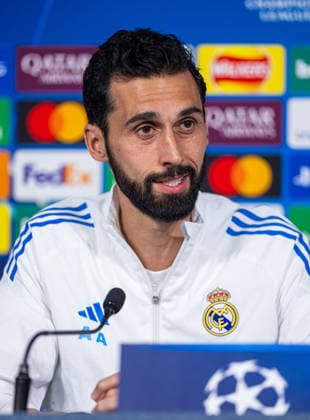 Football - UEFA Champions League - Round of 16 - 2nd Leg - Manchester City FC v Real Madrid CF - MD-1 MANCHESTER, ENGLAND - Monday, March 16, 2026: Real Madrid s head coach Ã?lvaro Arbeloa during a press conference, PK, Pressekonferenz at the City of Manchester Stadium ahead of the UEFA Champions League Round of 16 2nd Leg match between Manchester City FC and Real Madrid CF. (Photo by David Rawcliffe Propaganda) MANCHESTER City of Manchester Stadium GREATER MANCHESTER ENGLAND  Copyright: xDavidxRawcliffex P2026-03-16-Man_City_Madrid_MD-1-33