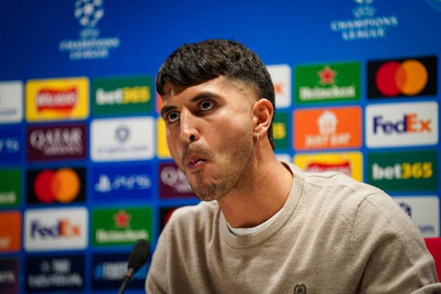 England: Pressekonferenz mit Kasper Hjulmand (Trainer, Bayer 04 Leverkusen) und Exequiel Palacios (Bayer 04 Leverkusen, 25) vor dem UEFA Champions League 2025 - 2026, Achtelfinale (Rückspiel) FC Arsenal London vs Bayer 04 Leverkusen - Emirates Stadium (London): Copyright: xJOERANxSTEINSIEKx