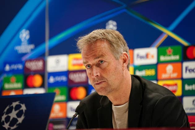 England: Pressekonferenz mit Kasper Hjulmand (Trainer, Bayer 04 Leverkusen) und Exequiel Palacios (Bayer 04 Leverkusen, 25) vor dem UEFA Champions League 2025 - 2026, Achtelfinale (Rückspiel) FC Arsenal London vs Bayer 04 Leverkusen - Emirates Stadium (London): Copyright: xJOERANxSTEINSIEKx