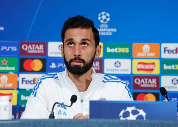 Alvaro Arbeloa head coach of Real Madrid speaks with the press during the press conference, PK, Pressekonferenz training at the Academy Stadium, Manchester. Picture date: 16th March 2026. Picture credit should read: Cody Froggatt Sportimage EDITORIAL USE ONLY. No use with unauthorised audio, video, data, fixture lists, club league logos or live services. Online in-match use limited to 120 images, no video emulation. No use in betting, games or single club league player publications. SPI_015_CF_REAL_MADRID_PRESS SPI-4608-0015