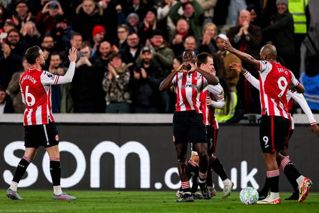 BRENTFORD, ENGLAND - MARCH 16: Michael Kayode of Brentford celebrates after scoring his team s first goal during the Premier League match between Brentford and Wolverhampton Wanderers at Gtech Community Stadium on March 16, 2026 in Brentford, England.  Copyright: xRenexNijhuis MBxMediax