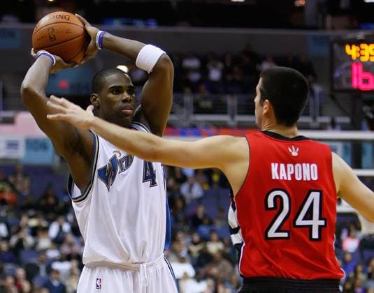 Jan. 7, 2009 - Washington Wizards Antawn Jamison (4) is guarded by Toronto Raptors Jason Kapono (24) during their game played at the Verizon Center in Washington, D.C., Wednesday night, January 7, 2009. Toronto defeated Washington 99-93. (Harry E. Walker MCT) Copyright: xHarryxE.xWalkerx