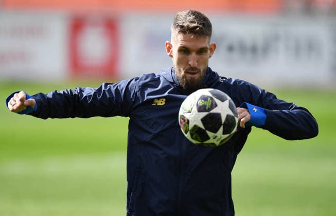 16.03.2026, xophax, Fussball , UEFA Champions League , 2025 2026 , Bayer Leverkusen. Training vor dem Rückspiel gegen Arsenal London. Robert Andrich ( Bayer Leverkusen ) Leverkusen