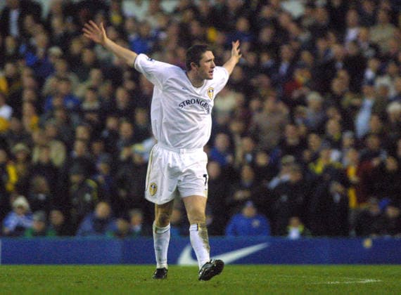 Leeds United V Middlesbrough, Premier League Robbie Keane of Leeds United celebrates during the Premier League match between Leeds United and Middlesbrough at Elland Road on January 1, 2001 in Leeds, England . Leeds Elland Road England United Kingdom Copyright: xAllstarxPicturexLibraryxLtdx
