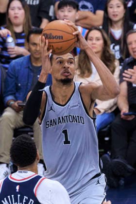 March 16, 2026, Inglewood, California, USA: Victor Wembanyama 1 of the San Antonio Spurs receives the ball during their regular season NBA, Basketball Herren, USA game against the Los Angeles Clippers on Monday March 16, 2026 at Intuit Dome in Inglewood, California. ARIANA RUIZ PI Inglewood USA - ZUMAp124 20260316_zaa_p124_027 Copyright: xArianaxRuizx