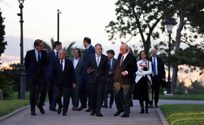 March 16, 2026, Sabadell, Barcelona, Spain: Barcelona Spain 16.03.2026 Berni oÂlvarez (Conseller of Sports of the Generalitat), Javier de GodoÂ³ (president editor of the Godo group),David Escude (President of the Barcelona Sports Institute)., Jaume Collboni (Mayor of Barcelona), Sonia Roig (Sports Vice President and head of the RCTB Sports Committee), Tommy Robredo (Sports Director of the Barcelona Open) and Jordi Cambra (president Barcelona Open) look during the presentation Barcelona Open at in the Palauet Albeniz on 16 March 2026 in Barcelona. Tennis 2026: Presentation Barcelona Open  - ZUMAu50_ 20260316_zsp_u50_029 Copyright: xXavixUrgelesx