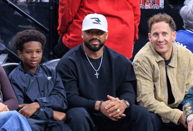 March 16, 2026, Inglewood, California, USA: Russell Wilson with son (R) Future Zahir Wilburn attend the 2026 NBA, Basketball Herren, USA regular season game between the LA Clippers and the San Antonio Spurs on Monday March 16, 2026 at Intuit Dome Arena in Inglewood, California. JAVIER ROJAS PI Celebrities At Clippers Vs. Spurs Game  - ZUMAp124 20260316_zaa_p124_114 Copyright: xJavierxRojasx