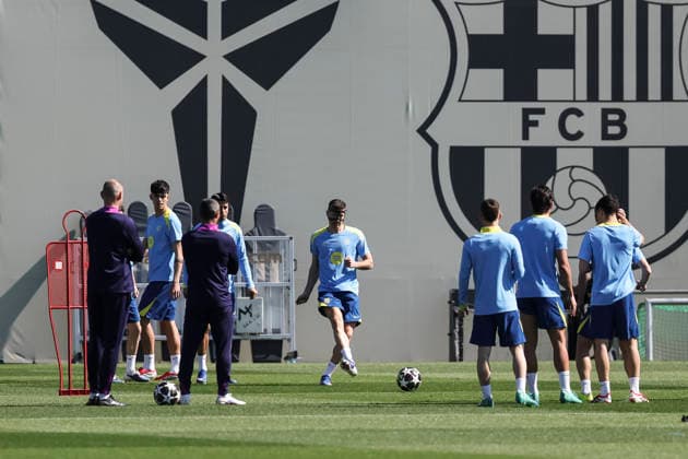 March 17, 2026, Sant Joan Despi, Barcelona, SPAIN: Robert Lewandowski during the training day of FC Barcelona, Barca ahead UEFA Champions League 2025 26, football match against Newcastle United at Ciutat Esportiva Joan Gamper on March 17, 2026 in Sant Joan Despi, Barcelona, Spain. Sant Joan Despi SPAIN - ZUMAa181 20260317_zaa_a181_001 Copyright: xJavierxBorregox