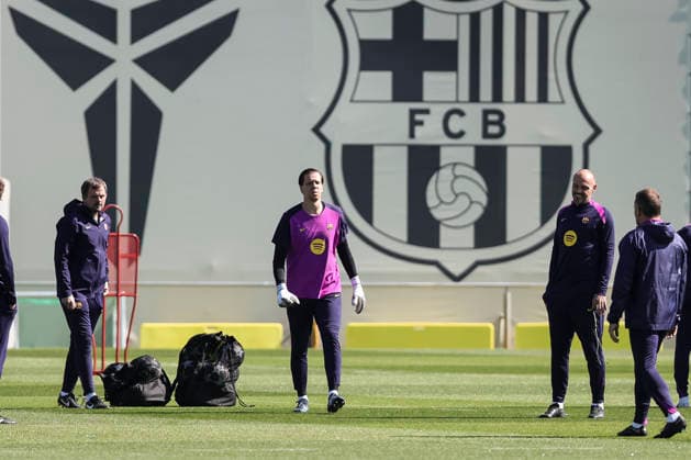 March 17, 2026, Sant Joan Despi, Barcelona, SPAIN: Wojciech Szczesny during the training day of FC Barcelona, Barca ahead UEFA Champions League 2025 26, football match against Newcastle United at Ciutat Esportiva Joan Gamper on March 17, 2026 in Sant Joan Despi, Barcelona, Spain. Sant Joan Despi SPAIN - ZUMAa181 20260317_zaa_a181_014 Copyright: xJavierxBorregox