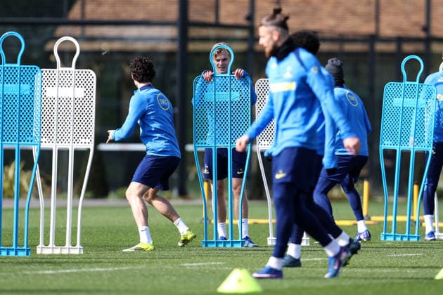 Tottenham Training 17 March 2026, Enfield - Tottenham Hotspur Training - Lucas Bergvall of Tottenham Hotspur - Photo: Charlotte Wilson Offside. Enfield UK Copyright: xCharlottexWilsonx xOffsidexOffside