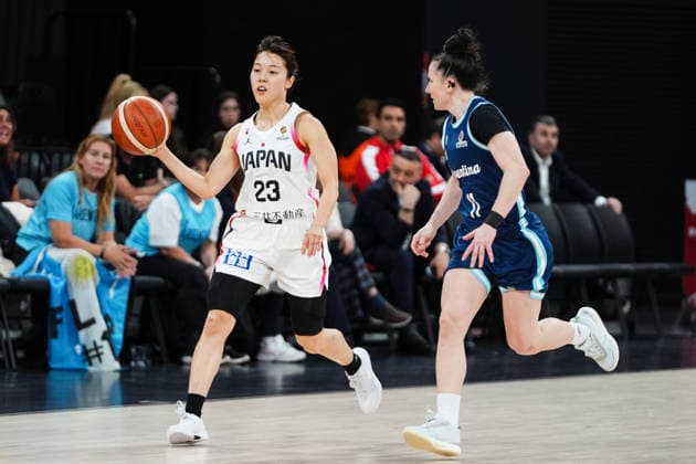 Japan v Argentina - FIBA Women’s World Cup Qualifiers in Istanbul ISTANBUL, TURKIYE – MARCH 17: Mai Yamamoto (C) of Japan and Melisa Gretter (R) of Argentina battle for the ball during the FIBA Women’s World Cup Qualifiers Group C match between Japan and Argentina at the Turkcell Basketball Development Center in Istanbul, Turkiye on March 17, 2026. Hakan Akgün Anadolu Istanbul Turkey. Editorial use only. Please get in touch for any other usage.  Copyright: x2026xAnadoluxHakanxAkgünx