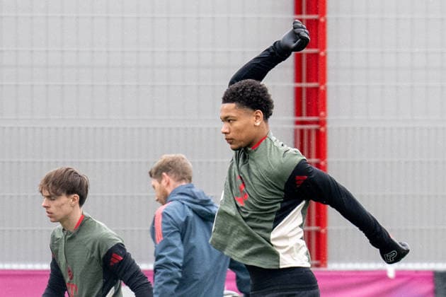 Leonard Prescott (FC Bayern Muenchen), Abschlusstraining vor dem UEFA Champions League-Spiel gegen Atalanta Bergamo, Saison 2025 2026 an der Saebener Strasse. 17.03.2026 DFB regulations prohibit any use of photographs as image sequences and or quasi-video Muenchen Bayern Deutschland