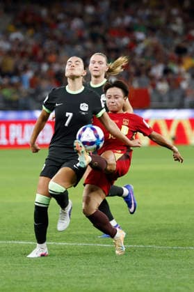 (260317) -- PERTH, March 17, 2026 -- Zhang Linyan (R) of China vies with Stephanie Catley (L) of Australia during the semifinal of Women s Asian Cup between China and Australia at Perth Stadium in Perth, Australia, March 17, 2026. ) (SP)AUSTRALIA-PERTH-FOOTBALL-WOMEN S ASIAN CUP-SEMIFINAL-CHN VS AUS MaxPing 