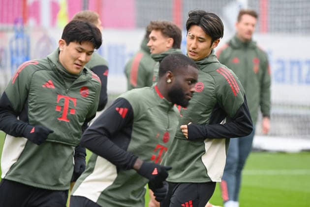 v.re:Hiroki ITO (Bayern Muenchen), Dayot UPAMECANO (Bayern Muenchen), Minjae KIM (FC Bayern Muenchen), Abschlusstraining am 17.03.2026. Fussball Champions League,Saison 2025 26, Achtelfinale FC Bayern Muenchen - Atalanta Bergamo am 18.03.2026.