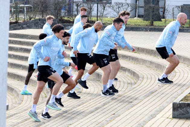 DEU, DFL, 2. FBL Hertha BSC, Training, 17.03.2026, Hanns-Braun-Stadion, Berlin, DEU, DFL, 2. FBL Hertha BSC, Training, im Bild Hertha-Spielerkreis DFL - regulations prohibit any use of Photographs as image sequences and or quasi-video