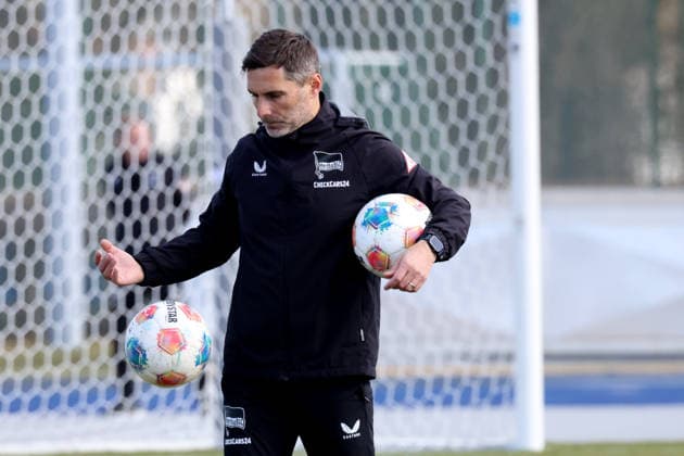 DEU, DFL, 2. FBL Hertha BSC, Training, 17.03.2026, Hanns-Braun-Stadion, Berlin, DEU, DFL, 2. FBL Hertha BSC, Training, im Bild Cheftrainer Stefan Leitl (Hertha BSC Berlin) DFL - regulations prohibit any use of Photographs as image sequences and or quasi-video