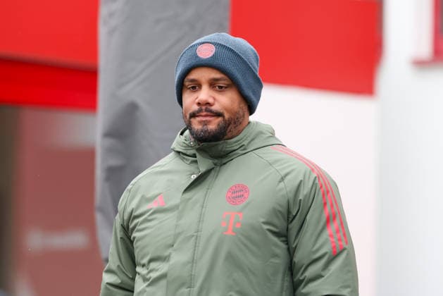 Vincent Kompany (FC Bayern Muenchen, Cheftrainer), GER, Abschlusstraining, FC Bayern Muenchen, Fussball, UEFA Champions League, Achtelfinale, Rueckspiel, Saison 2025 2026, 17.03.2026, GER, Abschlusstraining, FC Bayern Muenchen, Fussball, UEFA Champions League, Achtelfinale, Rueckspiel, Saison 2025 2026, 17.03.2026 Muenchen Copyright: xEibner-Pressefoto JennixMaulx EP_JML