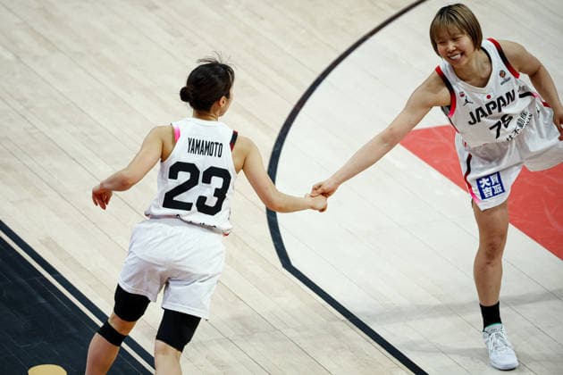 Japan vs Argentina Women s Basketball World Cup 2026 Qualifying Tournaments Mai Yamamoto of Japan national team, Nationalteam and Nanako Todo of Japan National Team check their hands during the Women s Basketball World Cup 2026 Qualifying Tournaments Group Phase - Group A between Japan National Team and Argentina National Team at Turkcell Basketball Development Center on March 17, 2026 in Istanbul, Turkey. Istanbul Istanbul Turkey Copyright: xBurakxBasturkx