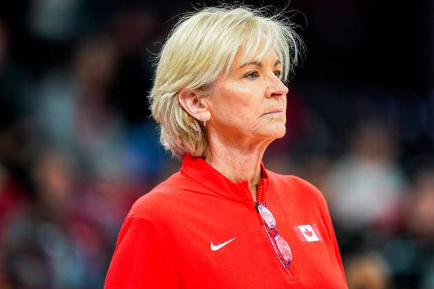 Australia v Canada - Women s World Cup 2026 Qualifier Nell Fortner, coach of Canada, looks on during the Women s World Cup 2026 Qualifier between Australia and Canada at Turkcell Basketball Development Center on March 17, 2026, in Istanbul, Turkey. Istanbul Istanbul Turkey  Copyright: xYagizxGurtugx originalFilename:gurtug-australi260317_npy8V.jpg