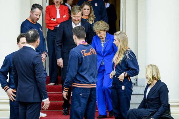 King And Princess Margriet Meet Paralympic Medal Winners - The Hague King Willem Alexander and Princess Margriet receive the Dutch medal winners – Jeroen Kampschreur, Niels de Langen, and Lisa Bunschoten-Vos – of the 2026 Paralympic Winter games, Winterspiele,Spiele, Summer games in Milan and Cortina d Ampezzo at Noordeinde Palace in The Hague. The Hague, Netherlands on March 17, 2026. Noordeinde Palace. Photo by Bruno Press ABACAPRESS.COM The Hague Netherlands  Copyright: xBrunoxPress ABACAx