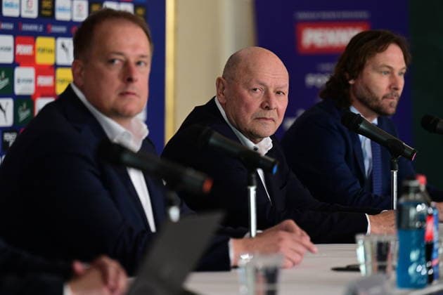 From left president of the Football Association of the Czech Republic (FACR) David Trunda, Czech head coach Miroslav Koubek and general manager of Czech Team Pavel Nedved speak during the press conference, PK, Pressekonferenz to announce Czech national football team s roster for World Cup qualifying playoff matches in Prague, Czech Republic, March 17, 2026. (CTKxPhoto MichalxKamaryt) CTKPhotoP2026031705122  CTKPhotoP2026031705122