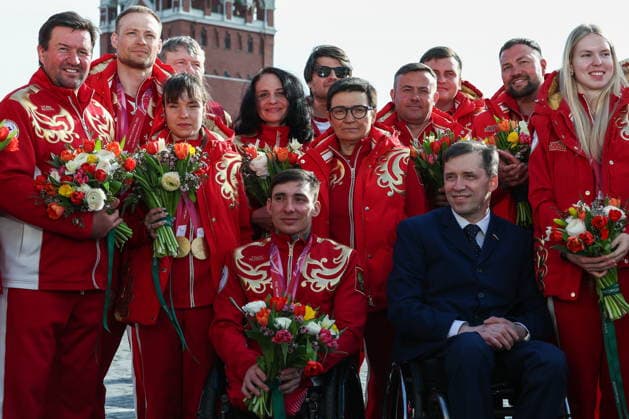RUSSIA, MOSCOW - MARCH 17, 2026: Russian Paralympic athletes are seen after a press conference, PK, Pressekonferenz on the Russian team s performance at the 2026 Winter Paralympic Games, at the GUM department store. The Russian team scored third in the overall medal standings, bringing home the total of 12 medals (8 gold, 1 silver and 3 bronze). Sergei Bulkin TASS  90167789