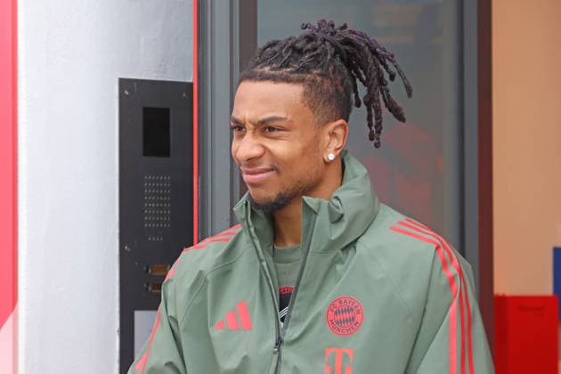 17 Michael Olise, Portraet, Portrait, Fussball Abschlusstraining UEFA Champions League Spiel FC Bayern -Atalanta Bergamo München 17.03.2026 Trainingsgelände, Säbenerstr. FOTO: Mladen Lackovic LakoPress