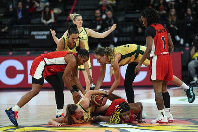 Australia v Canada - FIBA Women World Cup Qualifiers ISTANBUL, TURKIYE - MARCH 17: Australia player Isobel Borlase (L, on the floor) and Canada player Aaliyah Edwards (R, on the floor) battle for the ball during the FIBA Women World Cup Qualifiers Group C match between Australia and Canada at the Turkcell Basketball Development Center in Istanbul, Turkiye on March 17, 2026. Esra Bilgin Anadolu Istanbul Turkey. Editorial use only. Please get in touch for any other usage.  Copyright: x2026xAnadoluxEsraxBilginx