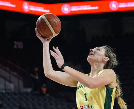 Australia v Canada - FIBA Women’s World Cup Qualifiers ISTANBUL, TURKIYE - MARCH 17: Australia’s Alanna Smith (11) in action during the FIBA Women’s World Cup Qualifiers Group C match between Australia and Canada at the Turkcell Basketball Development Center in Istanbul, Turkiye, on March 17, 2026. Esra Bilgin Anadolu Istanbul Turkey. Editorial use only. Please get in touch for any other usage.  Copyright: x2026xAnadoluxEsraxBilginx