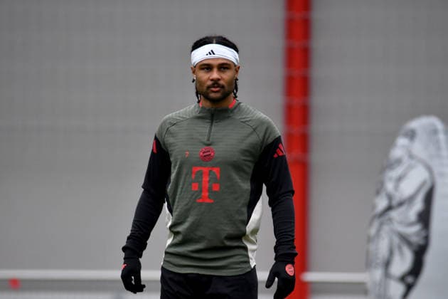 17.03.2026, FC Bayern Training Center, München, Training FC Bayern München , im Bild Abschlusstraining des FC Bayern München vor dem Championsleague Rückspiel gegen Atalanta Bergamo Abschlusstraining des FC Bayern München vor dem Championsleague Rückspiel gegen Atalanta Bergamo, Serge Gnabry (München) (Photo by Midori Ikenouchi Hasan Bratic DeFodi Images) -