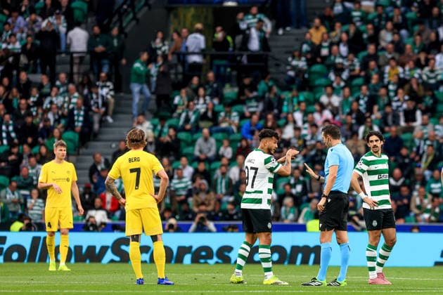 Luis Suarez of Sporting CP talks with reference during the UEFA Champions League, Last 16, second-leg football match between Sporting Clube de Portugal vs Bodo Glimt at Estadio Jose Alvalade on March 17, 2026 in Lisbon, Portugal. UEFA Champions League - Sporting CP vs Bodo Glimt (Valter Gouveia SPP)  Copyright: xValterxGouveia SPPx spp-en-VaGo-VG_L1665