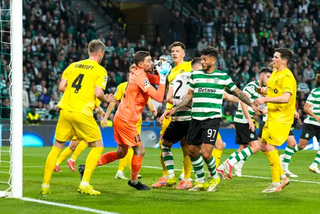 Football, Champions League 2025 2026 Sporting Lisbon Bodo Glimt Lisbon, Portugal 20260317 Glimts Nikita Haikin, Jostein Gundersen, Sondre Brunstad Fet and Sportings Luis Suarez during the football match in the Champions League between Sporting Lisboa and Bodo Glimt at Estadio JosÃ Alvalade Photo Fredrik Varfjell NTB Lisboa Portugal EDITORIAL USE ONLY RESTRICTED USE FOR BETTING COMPANIES  Copyright: xFredrikxVarfjellx xNTBx