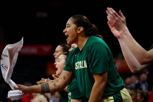 Australia vs Canada Women s Basketball World Cup 2026 Qualifying Tournaments Zitina Aokuso of Australian national team, Nationalteam cheers her team during the Women s Basketball World Cup 2026 Qualifying Tournaments Group Phase - Group A between Australia National Team and Canada National Team at Turkcell Basketball Development Center on March 17, 2026 in Istanbul, Turkey. Istanbul Istanbul Turkey Copyright: xBurakxBasturkx