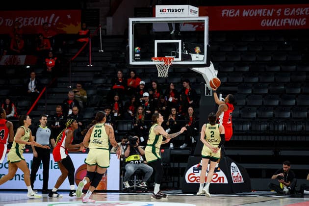 Australia vs Canada Women s Basketball World Cup 2026 Qualifying Tournaments Shay Colley of Canada national team, Nationalteam drives to the basket for a layup during the Women s Basketball World Cup 2026 Qualifying Tournaments Group Phase - Group A between Australia National Team and Canada National Team at Turkcell Basketball Development Center on March 17, 2026 in Istanbul, Turkey. Istanbul Istanbul Turkey Copyright: xBurakxBasturkx