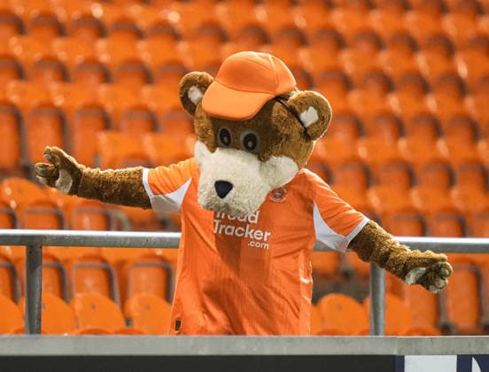 Blackpool v Port Vale Sky Bet League 1 Blackpool mascot Bloomfield Bear before the Sky Bet League 1 match at Bloomfield Road, Blackpool 17 03 2026 UK Newspapers OUT Copyright: xMikexMartinx FIL-23146-0017