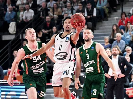 Quart de finale Eurocoupe - 17 mars 2026 PHOTOPQR LE PROGRES Catherine AULAZ - Bourg-en-Bresse 17 03 2026 - Quart de finale Eurocoupe - 17 mars 2026 -Quart de finale d Eurocoupe - saison 2025 2026 - JL Bourg (blanc) - reçoit Ljubljana à Ekinox, à Bourg-en-Bresse. Darius McGhee (JL Bourg) BASKET Eurocup JL Bourg - Ljubljana Bourg-en-Bresse Ain Rhône-Alpes France  Copyright: xPHOTOPQR LExPROGRES MAXPPPxCatherinexAULAZx 20260317LPL7358 20260317LPL7358