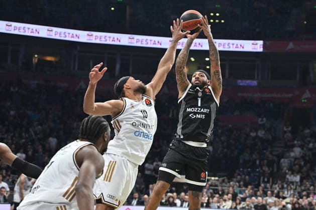 PARTIZAN vs DUBAI BASKETBALL CARLIK JONES Karlik Dzons vs JUSTIN ANDERSON basketball Partizan vs Dubai basketball during Euroleague match at Beogradska arena, Beolgrade 17.03.2026 Foto: BASKETBALL, EUROLEAGUE, PARTIZAN, DUBAI BASKETBALL Belgrade Belgrade arena Serbia Copyright: xMarkoxMetlas xMNxPressx