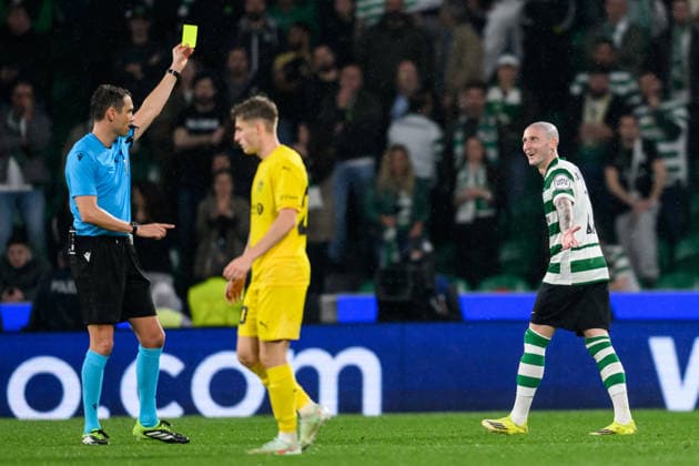 260317 Sandro Schärer, referee shows a yellow card for Nuno Santos of Sporting during the UEFA Champions League football match between Sporting CP and Bodo Glimt on March 17, 2026 in Lisbon. Photo: Marius Simensen BILDBYRAN COP 238 MM0063 bbeng football fotball fotboll soccer uefa champions league mesterligaen bodo glimt sporting clube de portugal sporting lisboa sporting lisbon sporting cp Copyright: MARIUSxSIMENSEN BB260317BB905