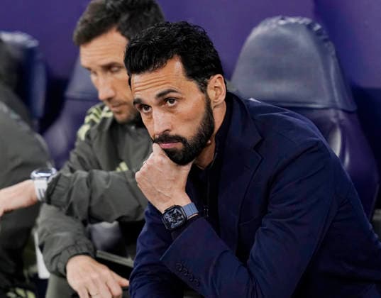 Manchester, England, 17th March 2026. Alvaro Arbeloa manager of Real Madrid during the Manchester City vs Real Madrid UEFA Champions League round of 16 match at the Etihad Stadium, Manchester. Picture credit should read: Andrew Yates Sportimage EDITORIAL USE ONLY. No use with unauthorised audio, video, data, fixture lists, club league logos or live services. Online in-match use limited to 120 images, no video emulation. No use in betting, games or single club league player publications. SPI_018_AY_ManCity_Madrid SPI-4612-0031