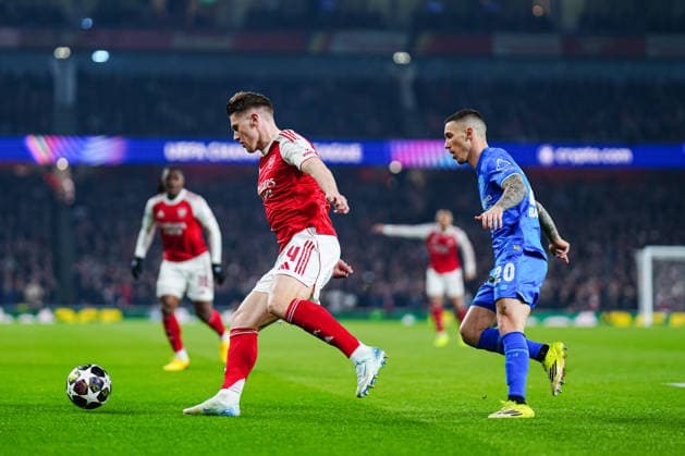 Viktor Gyökeres (FC Arsenal, 14), Alejandro Grimaldo (Bayer 04 Leverkusen, 20) ENG, FC Arsenal vs. Bayer 04 Leverkusen, Fussball, UEFA Champions League, Achtelfinale, Spielzeit 2025 2026, 17.03.2026 ENG, FC Arsenal vs. Bayer 04 Leverkusen, Fussball, UEFA Champions League, Achtelfinale, Spielzeit 2025 2026, 17.03.2026 London Copyright: xEibner-Pressefoto MarcelxvonxFehrnx EP_MFN