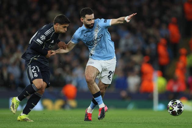 Manchester City FC v Real Madrid CF - UEFA Champions League 2025 26 Round of 16 Second Leg Brahim Diaz of Real Madrid CF and Ryan Ait-Nouri of Manchester City challenge during the UEFA Champions League 2025 26 Round of 16 Second Leg match between Manchester City FC and Real Madrid CF at City of Manchester Stadium on March 17, 2026 in Manchester, England. WARNING! This Photograph May Only Be Used For Newspaper And Or Magazine Editorial Purposes. May Not Be Used For Publications Involving 1 player, 1 Club Or 1 Competition Without Written Authorisation From Football DataCo Ltd. For Any Queries, Please Contact Football DataCo Ltd on +44 (0) 207 864 9121 Manchester City of Manchester Stadium England United Kingdom Copyright: xAllstarxPicturexLibraryxLtdx