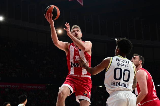 EuroLeague Basketball, Olympiacos Piraeus vs Fenerbahce Beko Istanbul - Sasha Vezenkov, 14 of Olympiacos Piraeus in action during the Euroleague regular season basketball match between Olympiacos Piraeus and Fenerbahce Beko Istanbul held at Peace and Friendship Stadium in Piraeus, Grecee, 17 March 2026. PIRAEUS Greece Copyright: xOnexInchxProductionsx 6896604
